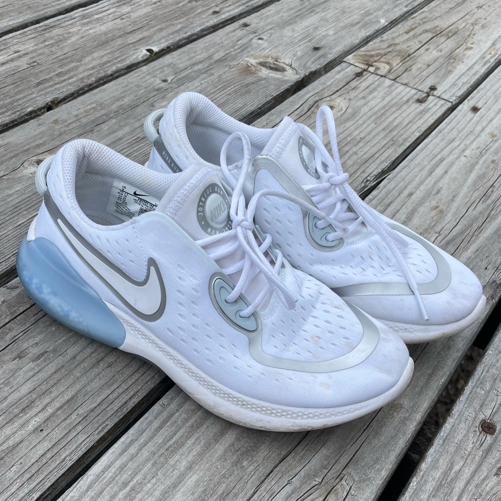 Nike joyride shoes